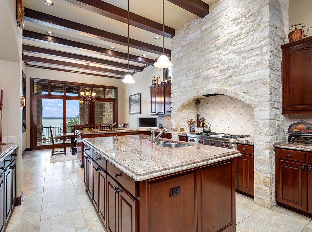 One Of The Most Spectacular And Exclusive Listings On Canyon Lake
